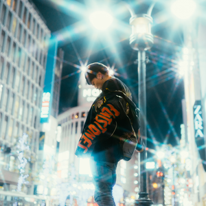 大炕上破苞流血
